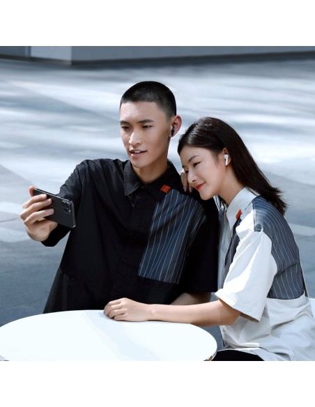 Belaidės Bluetooth 5.0 TWS į ausis įdedamos ausinės, atsparios vandeniui IPX5 E8 baltos spalvos Belaidės Bluetooth 5.0 TWS į ausis įdedamos ausinės, atsparios vandeniui IPX5 E8 baltos spalvos
