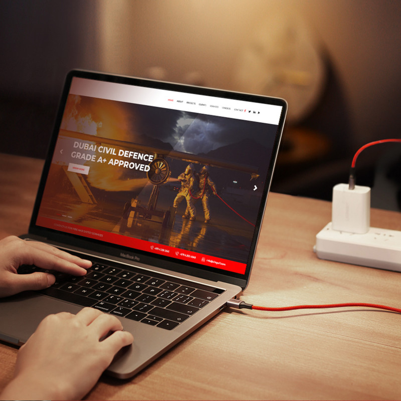 Pintas kabelis USB-C – USB-C 2.0 3A raudonas