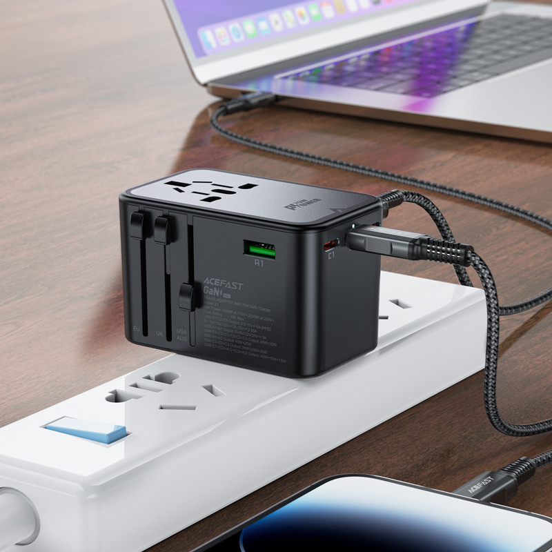 Universalus GaN Kelioninis įkroviklis 2x USB-A 3x USB-C kištukai JK EU USA AUS Black