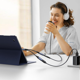 
2in1 Adapterio įkroviklis + ausinės USB-C į USB-C / mini lizdas 3,5 mm juodas

