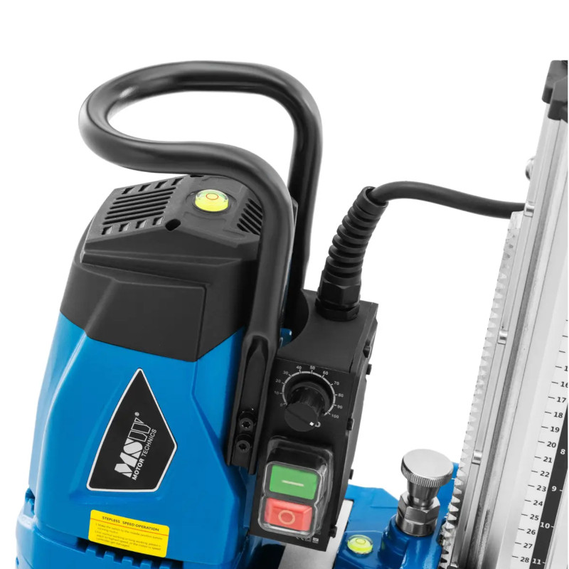 Vertikalus deimantinis betono, akmens gręžimo įrenginys su trikoju 3700 W sk. 350 mm
