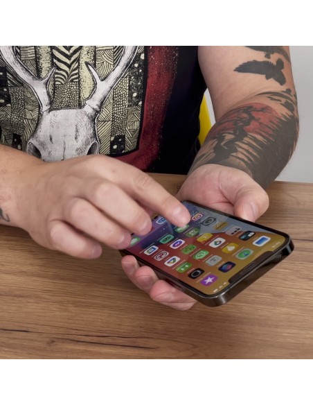 
9H grūdintas stiklas visam Oppo A17 ekranui su juodu Full Glue rėmeliu
