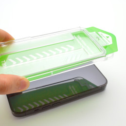 
9H grūdintas stiklas skirtas iPhone 15 Pro Premium Glass ekranui su tvirtinimo rėmeliu, juodas
