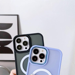 
Magnetinis dėklas su MagSafe, skirtas iPhone 15 Pro Max, juodos virvelės skylės
