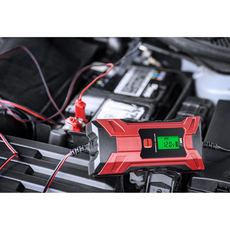Automatinis automobilinis įkroviklis su LCD atminties funkcija 70 W 6/12 V 2/4 A