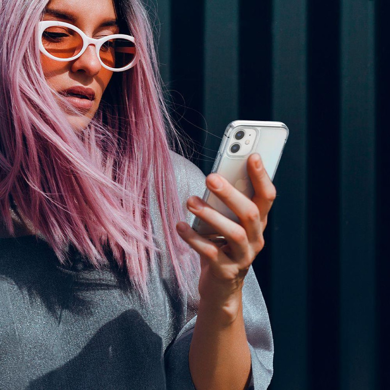 Spigen Ultra Hybrid dėklas iPhone 12 mini - skaidrus